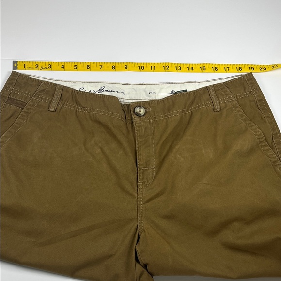 Eddie Bauer Women’s Brown Shorts Blakely Fit Sz 18 - Picture 3 of 8